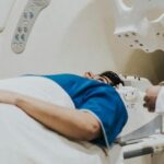 La risonanza magnetica è una metodica diagnostica avanzata che permette di esplorare l’interno del corpo umano con precisione e senza utilizzare radiazioni ionizzanti.